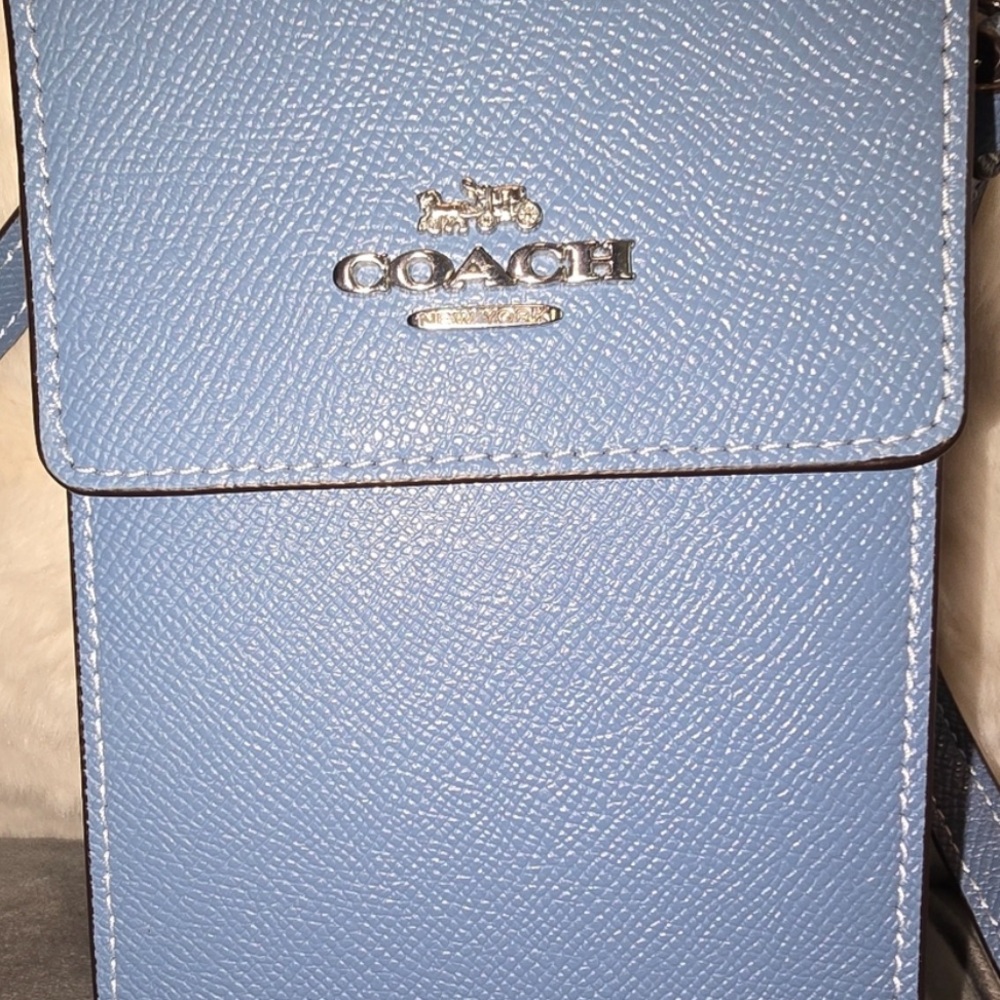 Coach Blue Crossbody cellphone Bag like new - Picture 8 of 10